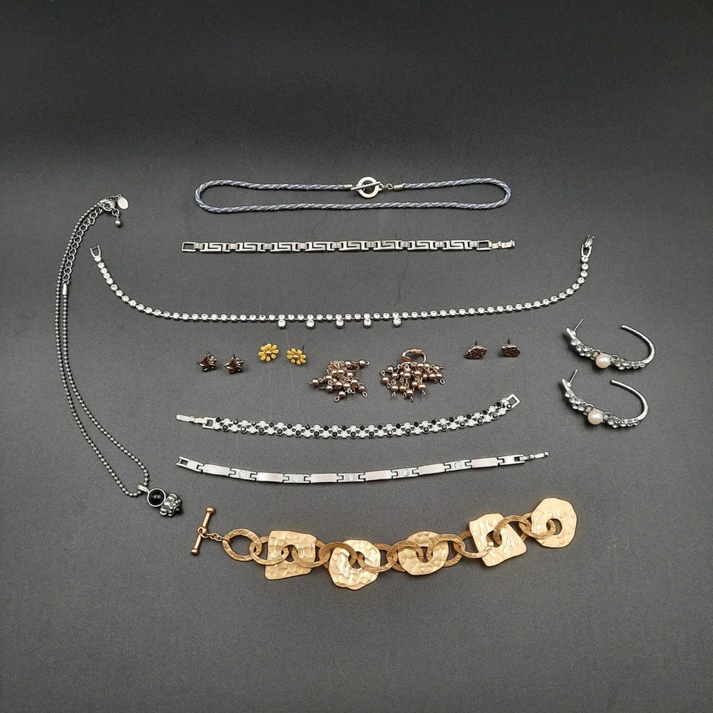 Mixed Vintage‎ Bracelet & Earring Lot 12pc Rhinestone Chains Charm Drop Hoops